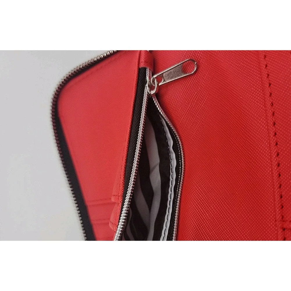 Marc Tetro Dog Phone Crossbody Wallet 7x4 Red Wristlet Strap Organizer Cute‎